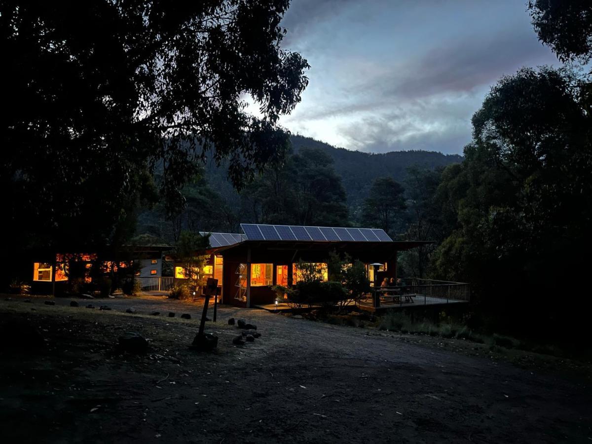 Base Camp Tasmania Ξενοδοχείο New Norfolk Εξωτερικό φωτογραφία