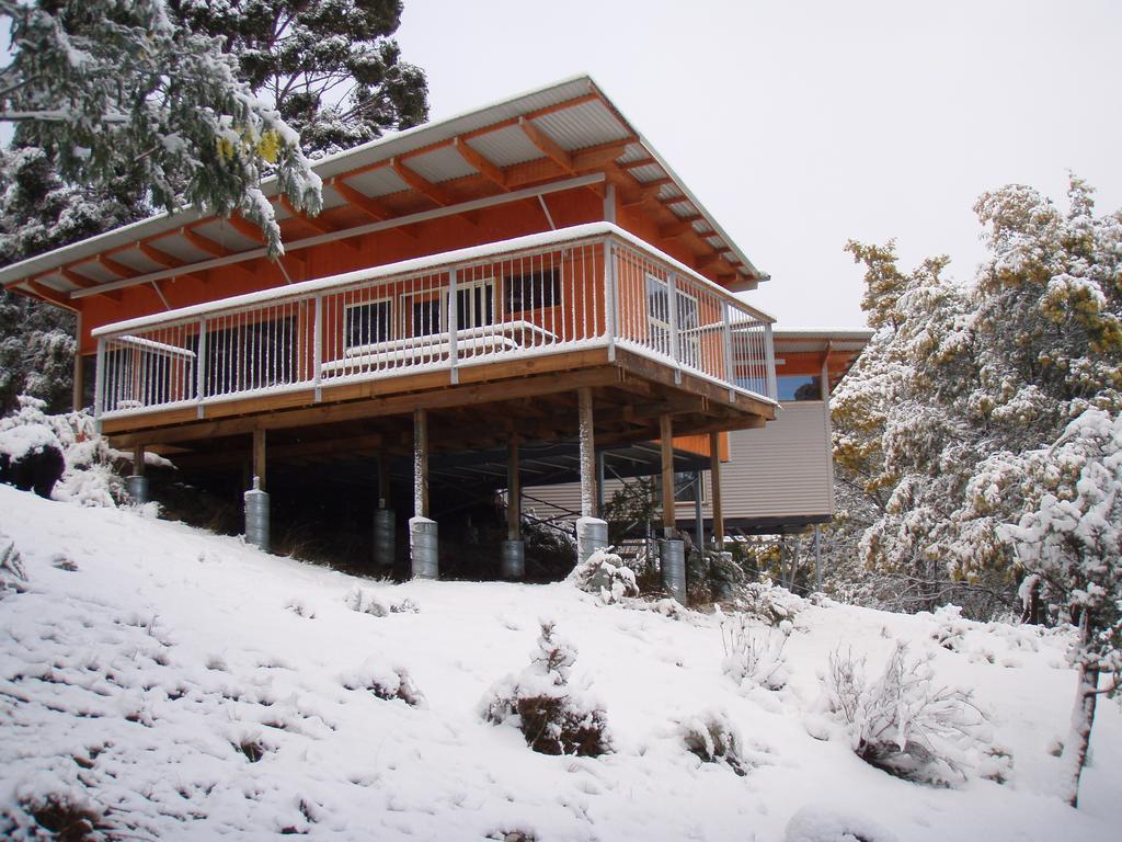 Base Camp Tasmania Ξενοδοχείο New Norfolk Δωμάτιο φωτογραφία