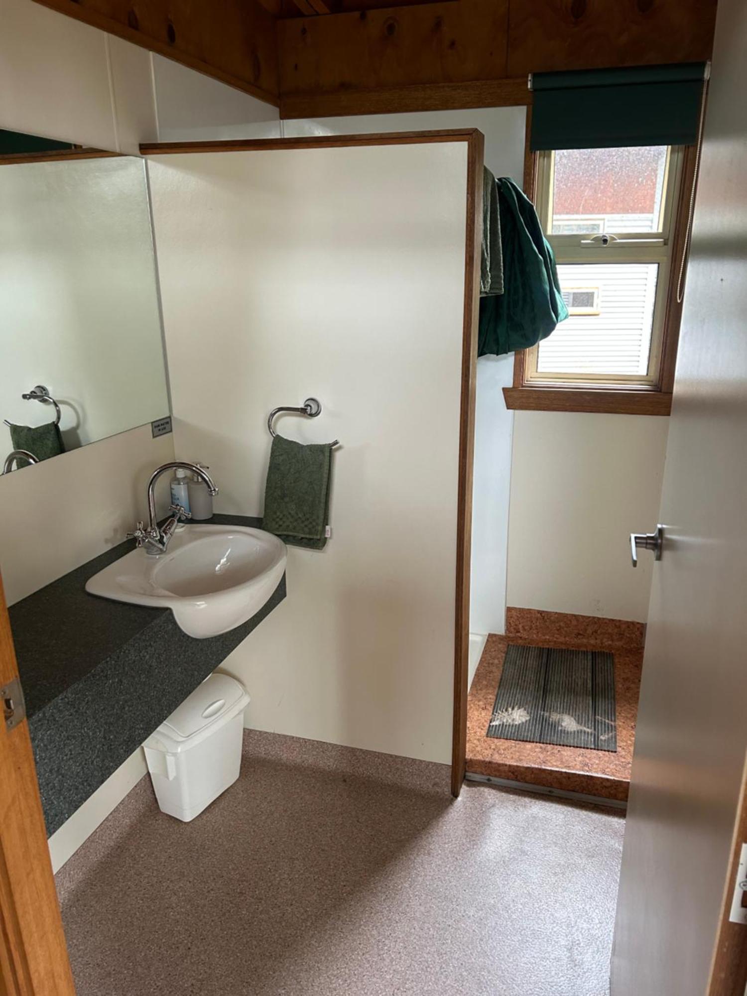Base Camp Tasmania Ξενοδοχείο New Norfolk Εξωτερικό φωτογραφία