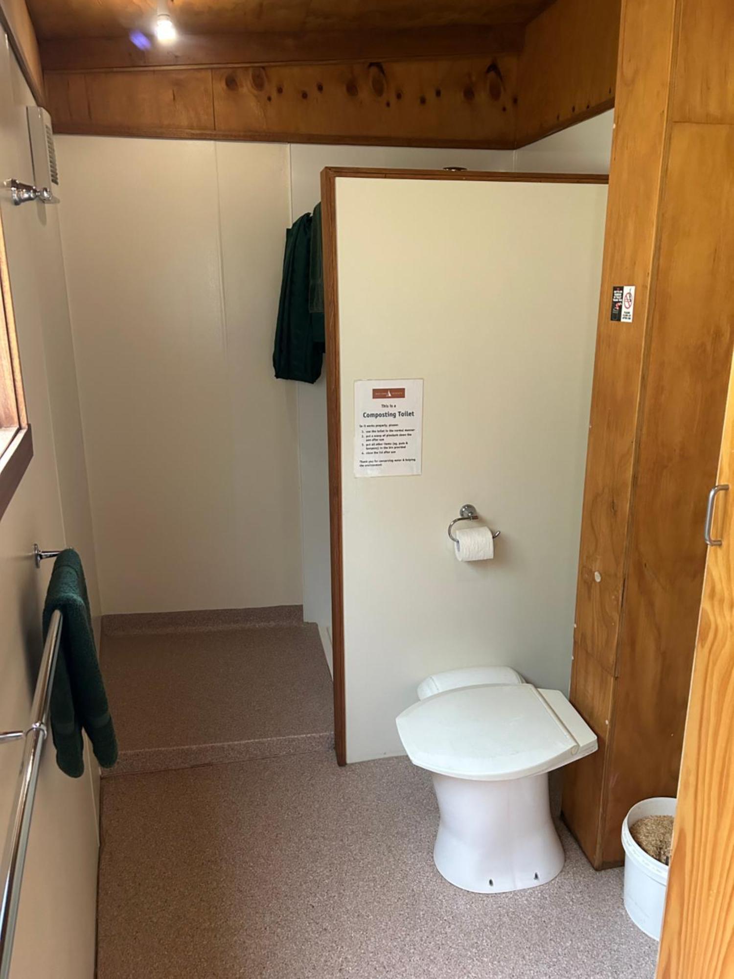 Base Camp Tasmania Ξενοδοχείο New Norfolk Δωμάτιο φωτογραφία
